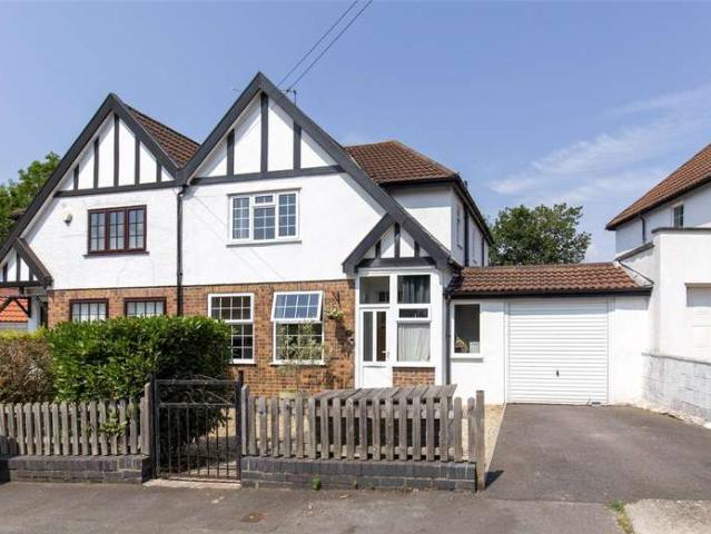 Cottage for sale in Feckenham, City Of Bristol