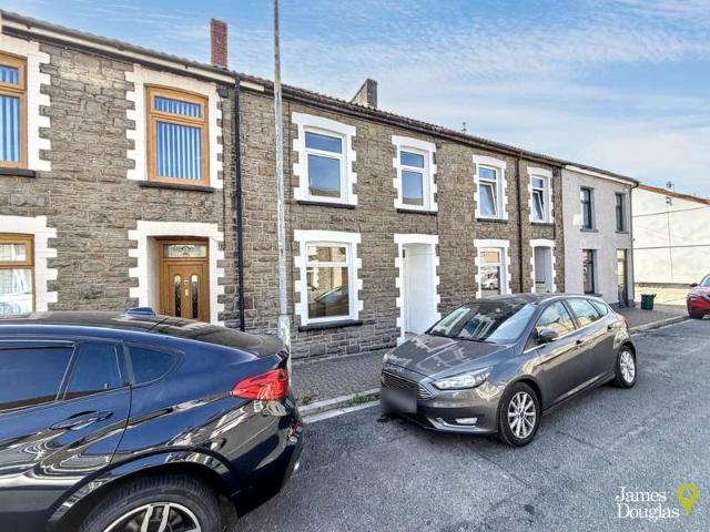 Cottage for sale in Trallwn, Pontypridd