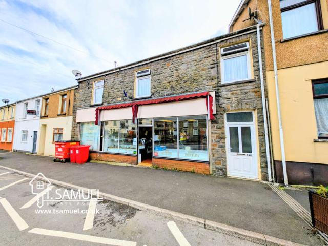 Flat for sale in Treherbert
