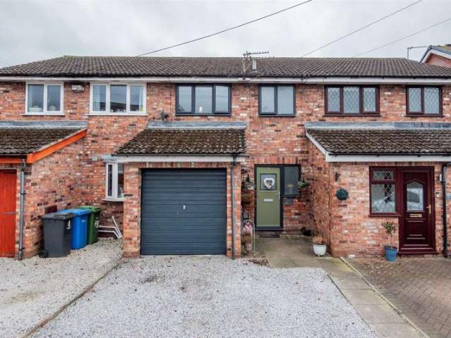 Cottage for sale in Oughtrington, Warrington