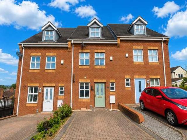 Cottage for sale in Halesowen, West Midlands