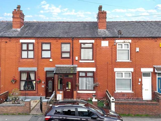 Cottage for sale in Wigan, Greater Manchester