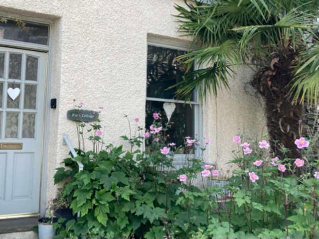 Cottage for sale in Bowness-on-windermere