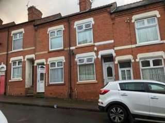 Cottage for sale in Spinney Hills, Leicester