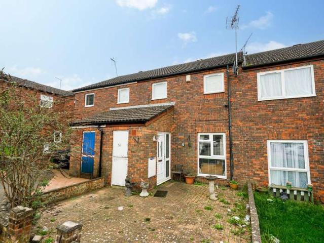 Cottage for sale in Leighton-Linslade, Leighton Buzzard