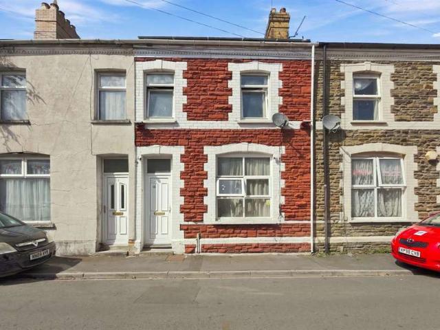 Cottage for sale in Pillgwenlly, Newport