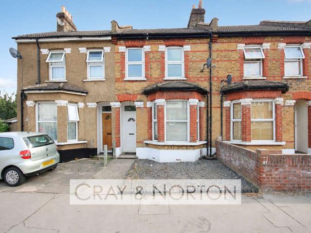 Cottage for sale in London Borough of Croydon, Selhurst
