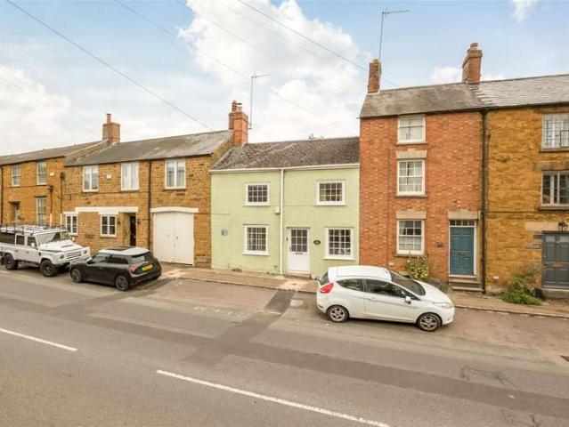 Cottage for sale in Evershot, Oxfordshire