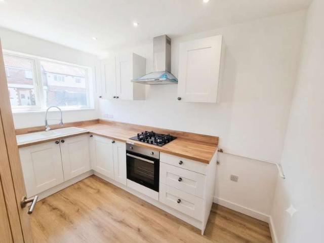 Cottage for sale in Hardway, Middlecroft