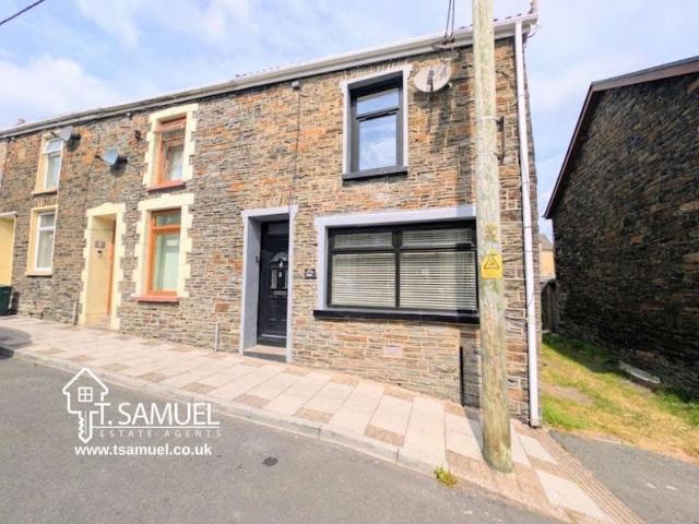 Cottage for sale in Mountain Ash West, Ynysboeth