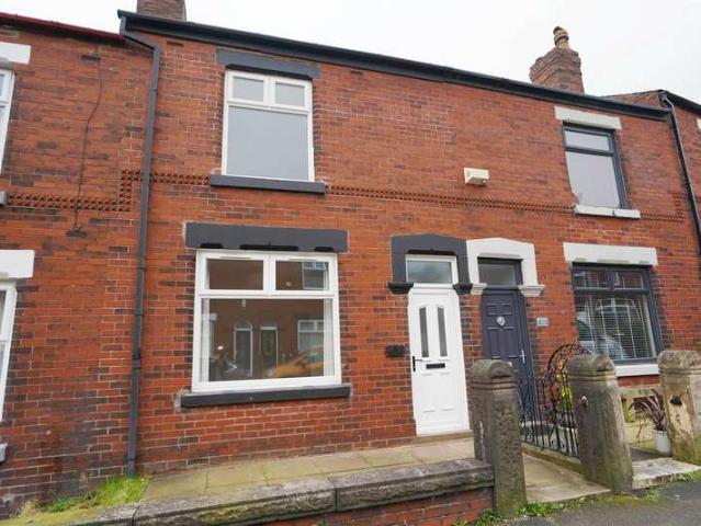 Cottage for sale in Lee Bank, Greater Manchester