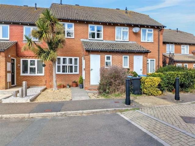 Cottage for sale in Barnham, Arun