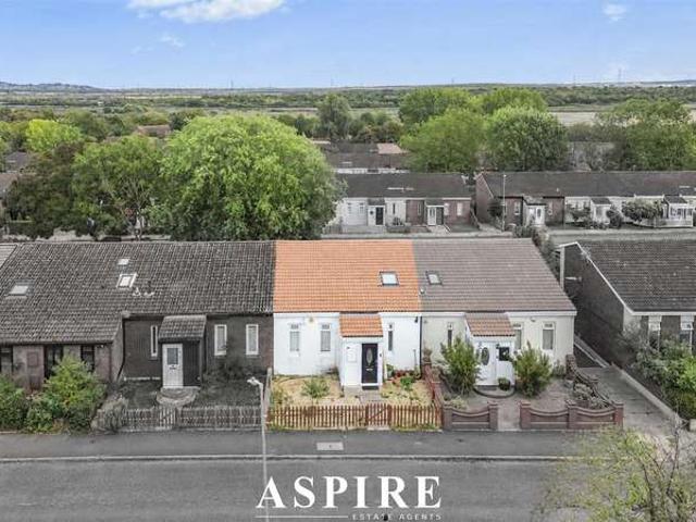 Cottage for sale in Vange, Basildon