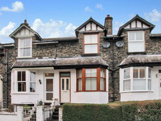 Cottage for sale in Bowness-on-windermere