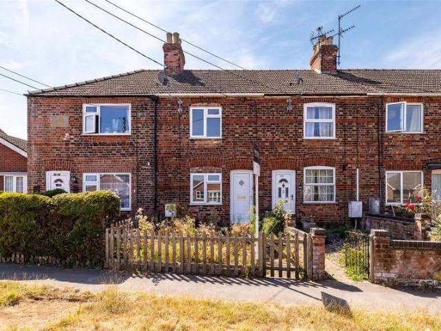 Cottage for sale in Boston, Lincolnshire