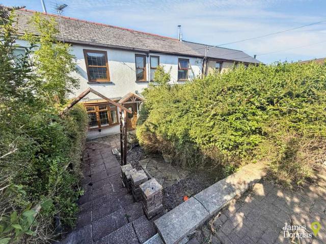 Cottage for sale in Llantwit Fardre