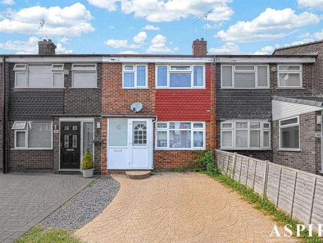 Cottage for sale in Stanford-le-Hope, Essex