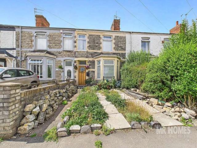 Cottage for sale in Gibbonsdown, Barry