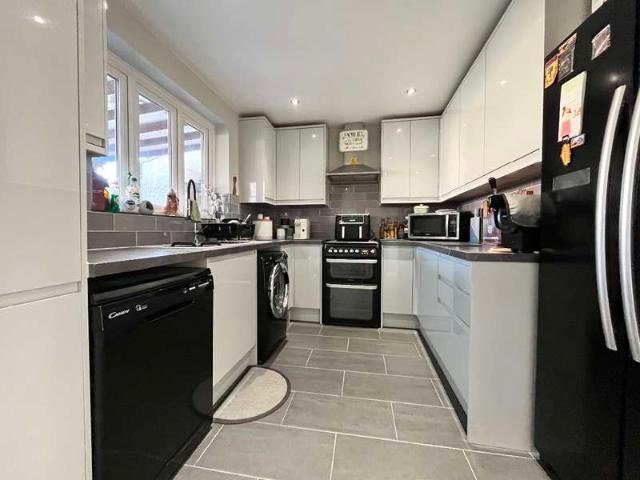 Cottage for sale in Harold Hill, Greater London