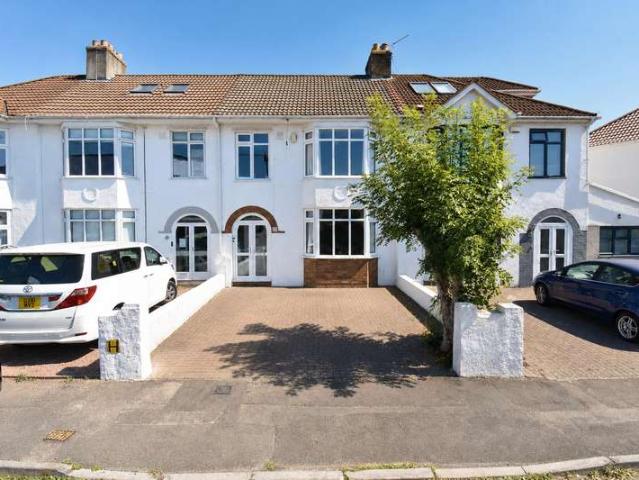 Cottage for sale in Feckenham, City Of Bristol