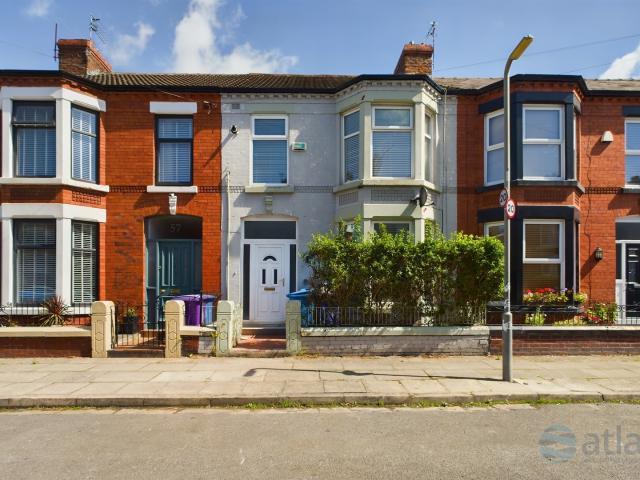 House for rent in Calderstones