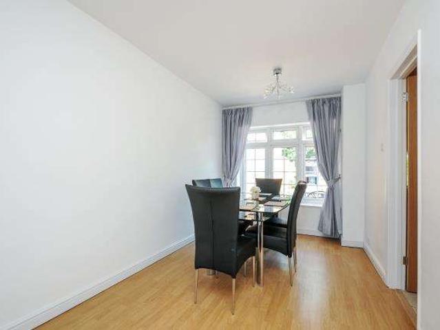 Cottage for rent in Pinner, Isle Of Man