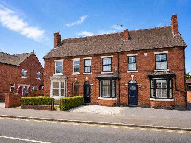 Cottage for sale in Broomhill, Chadsmoor