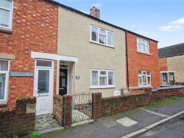 Cottage for sale in Earls Barton
