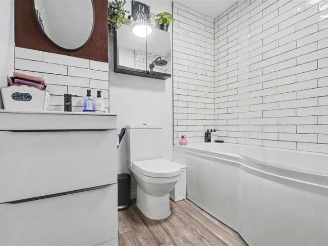 Cottage for sale in Cinderhill, Haddon