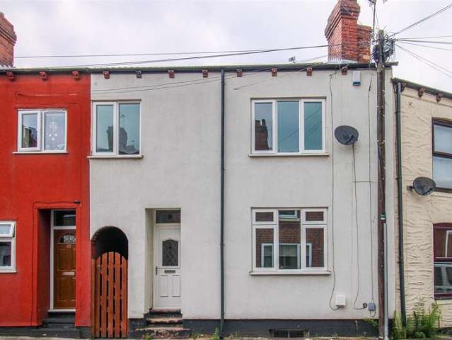 Cottage for sale in Normanton and Altofts, Altofts