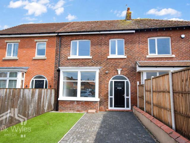 Cottage for sale in St Annes, Lytham