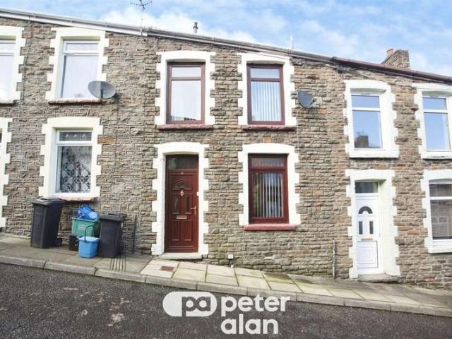 Cottage for sale in Treharris
