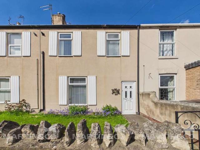 Cottage for sale in Askern, South Yorkshire