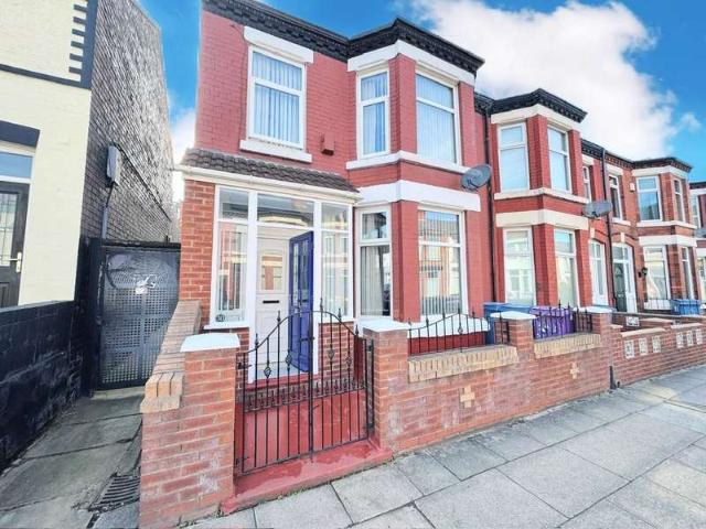 Cottage for sale in Old Swan, Liverpool