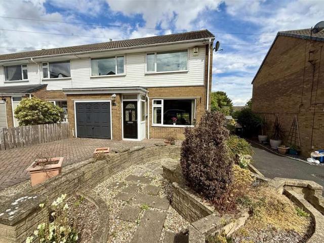 Cottage for sale in Skelmanthorpe, West Yorkshire