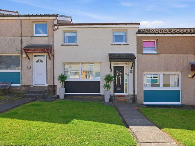 Cottage for sale in Forth, Scotland
