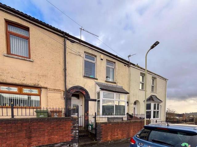 Cottage for sale in Senghenydd, Wales