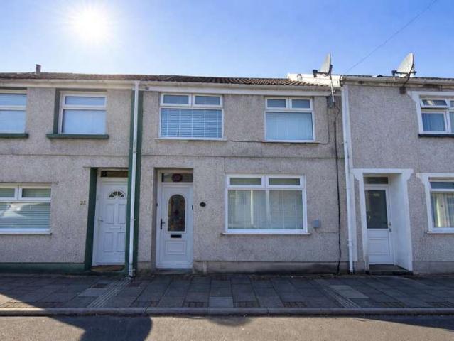 Cottage for sale in Gadlys, Aberdare