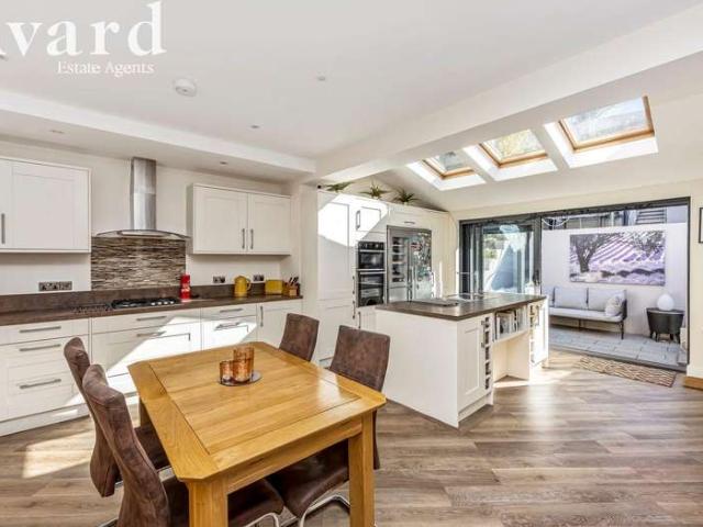 Cottage for sale in Hollingdean, Brighton & Hove