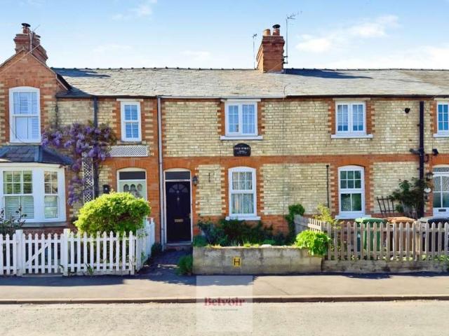 Cottage for sale in Crookhill, Worcestershire