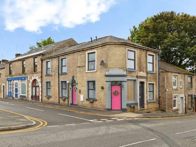 Cottage for sale in Saddleworth, Pendock