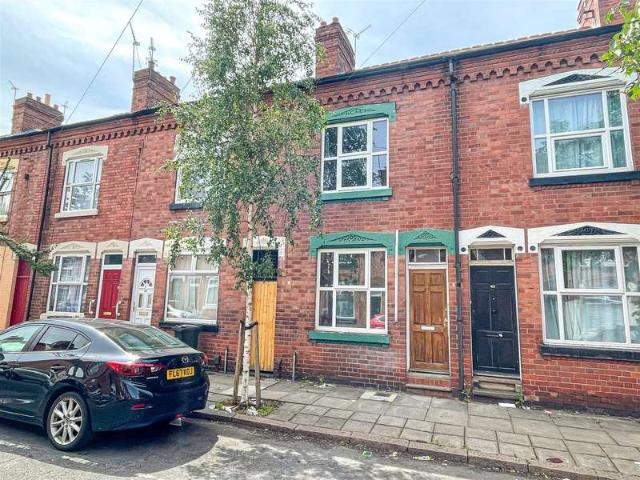 Cottage for sale in Highfields, Old Wharf