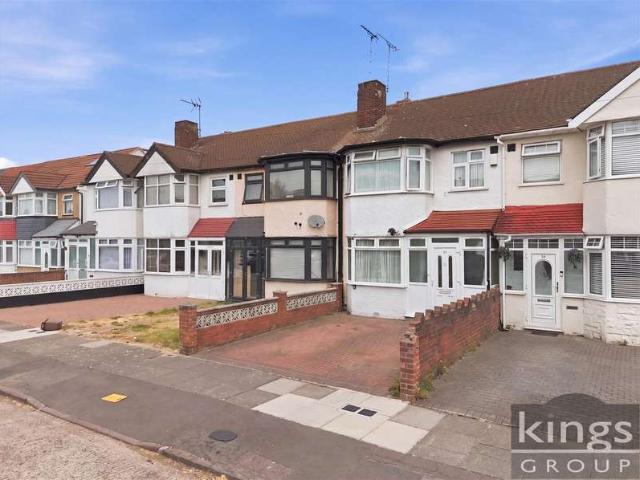 Cottage for sale in Greater London