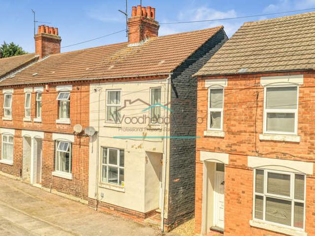 Cottage for sale in Burrow's Bush, Wellingborough