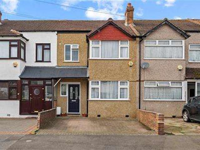 Cottage for sale in London Borough of Merton, Greater London
