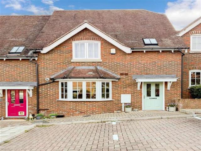 Cottage for sale in The Butts, Kent