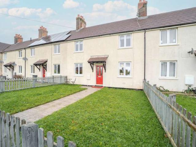 Cottage for sale in Bromsberrow Heath, Gloucestershire