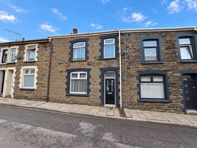 Cottage for sale in Aberaman North, Aberaman