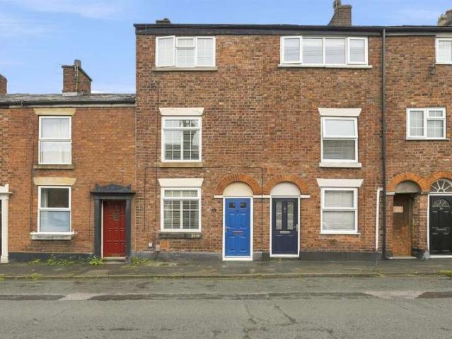 Cottage for sale in Bollinbrook, Macclesfield