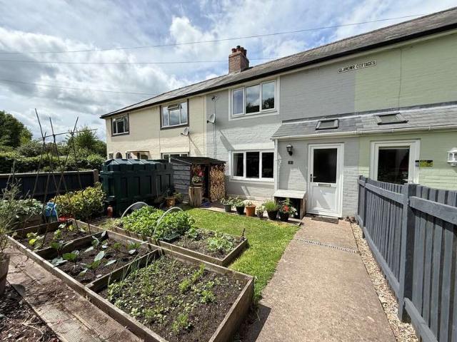 Cottage for sale in Crucorney, Wales